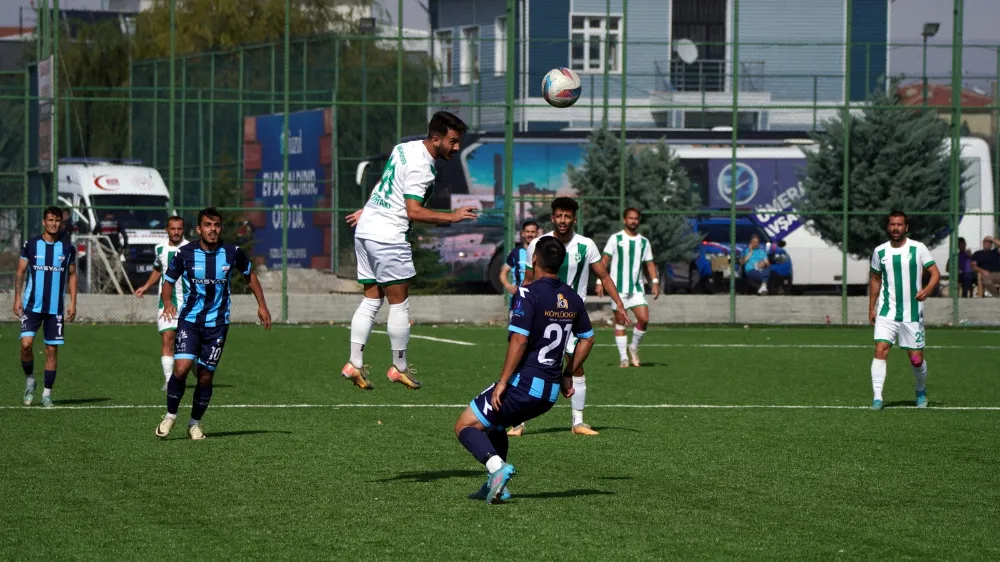 MANAVGAT BELEDİYESPOR DEPLASMANDA KAZANDI