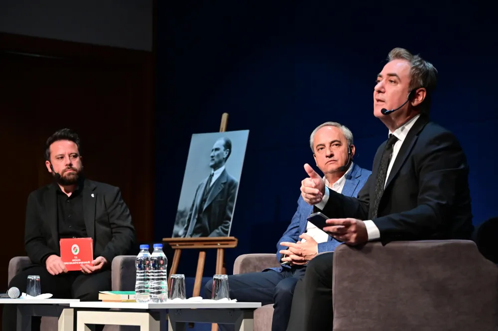 Kepez Forum’da: Sinan Meydan ile Atatürk, kadın ve çocuk söyleşisi  