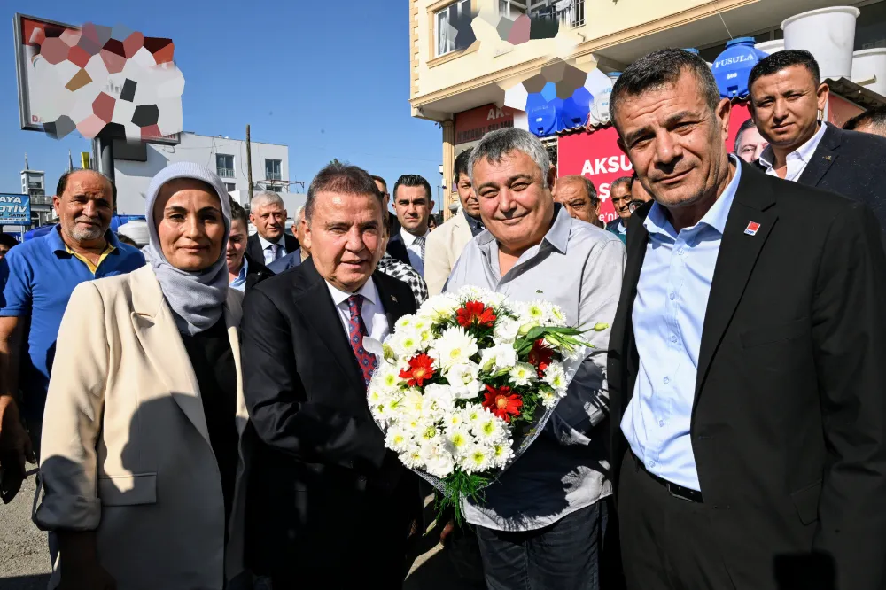 Muhittin Böcek Aksu’yu ziyaret etti