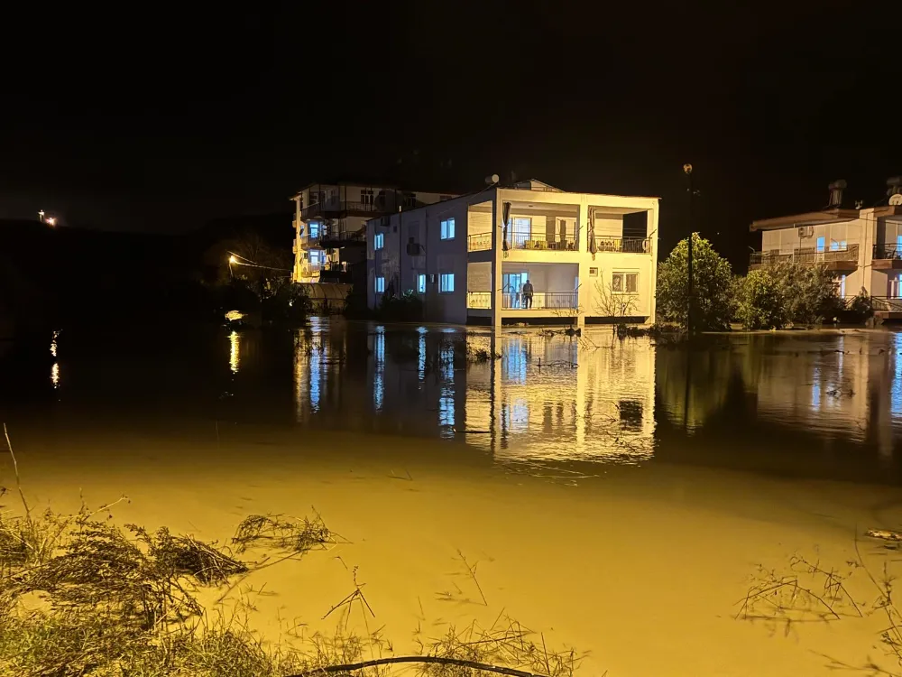 Antalya Büyükşehir Manavgat’taki ihbarlara anında müdahale  etti