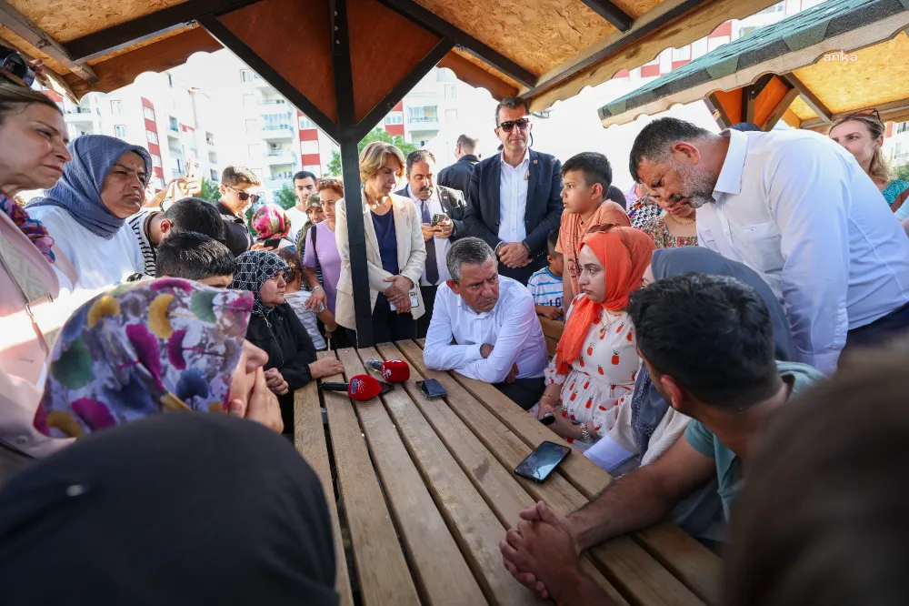 Özel, Malatya’da konteyner kenti ziyaret etti