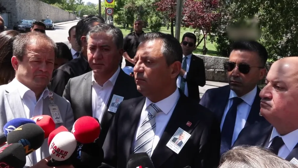 CHP Lideri Özgür Özel, erken seçim için tarih verdi