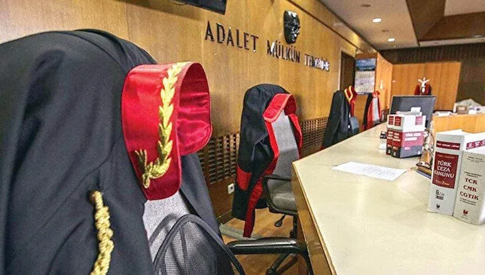 4 bin 303 hakim ve savcının atamalarına ilişkin HSK kararları Resmi Gazete