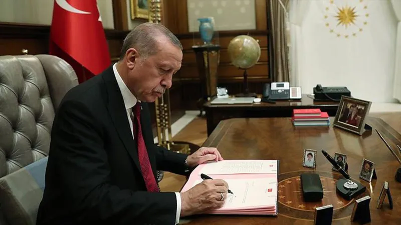 Erdoğan 11 üniversiteye yeni rektör atadı