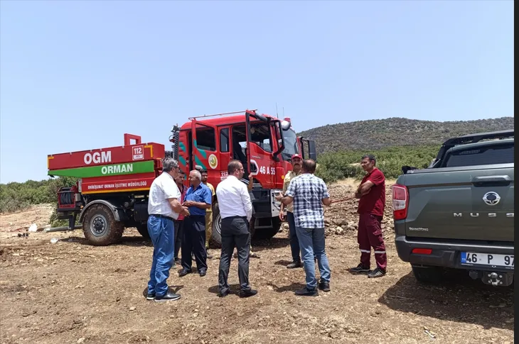 CHP’li Ateş, Pazarcık’ta yanan alanları ziyaret etti