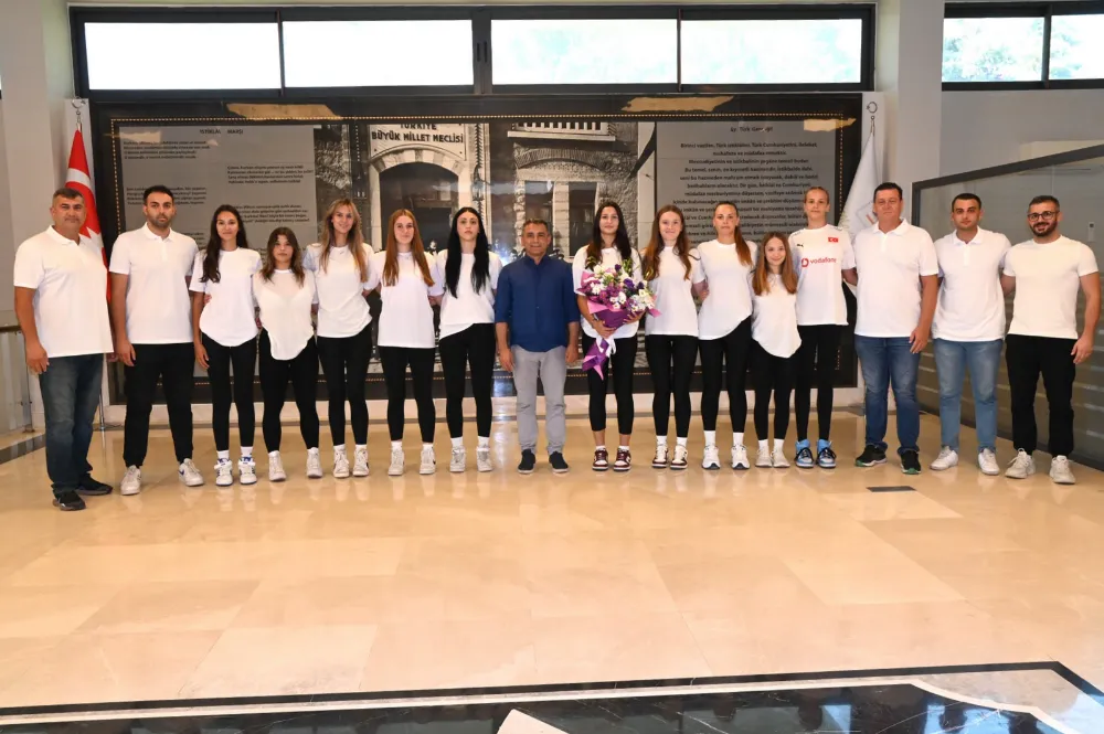 MANAVGAT BELEDİYESPOR KADIN VOLEYBOL TAKIMI YENİ SEZONA HAZIR