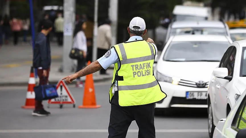 Bir haftada 436 bin 589 sürücüye ceza kesildi