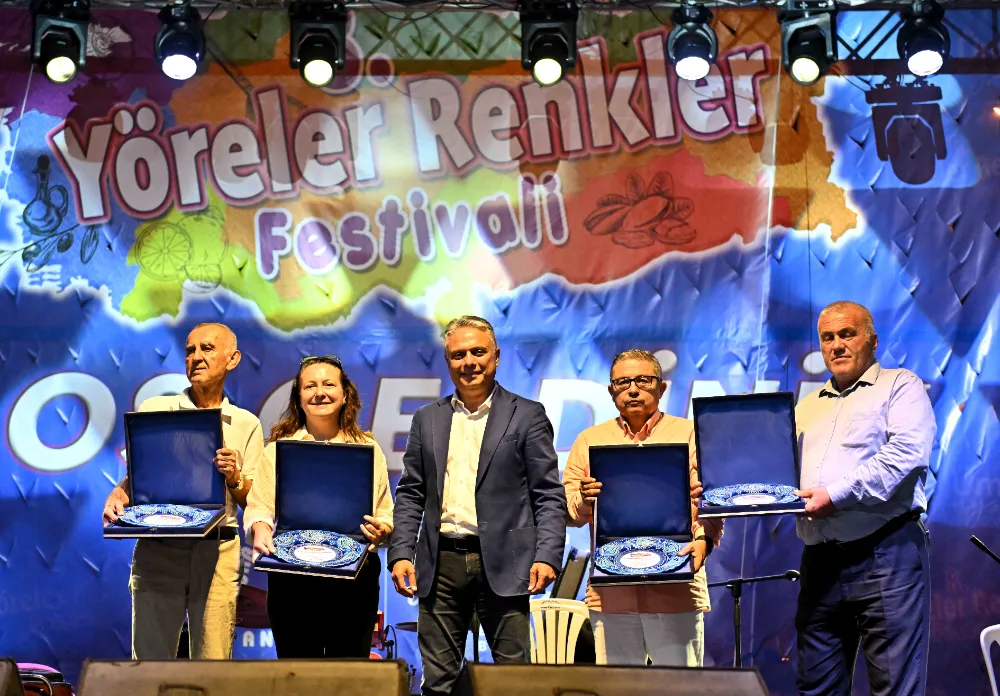 Uysal, ‘Sevgide, saygıda tasarruf yok’