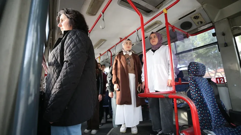 ATATÜRK ÖLMEZ.... Hayat 9