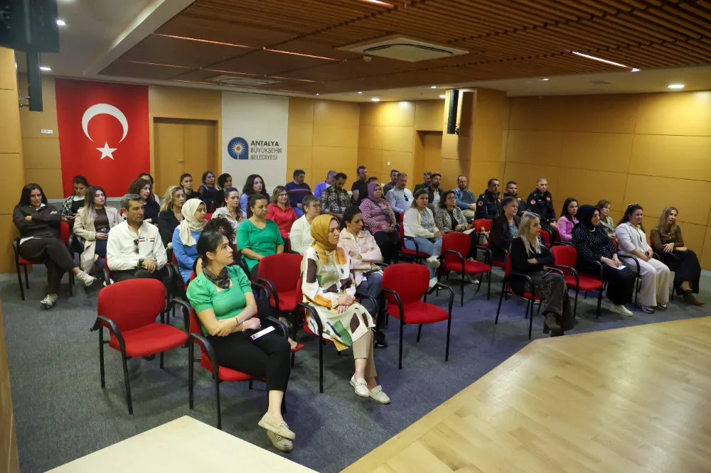 Büyükşehir’de personele “Aile İçi İletişim” eğitimi