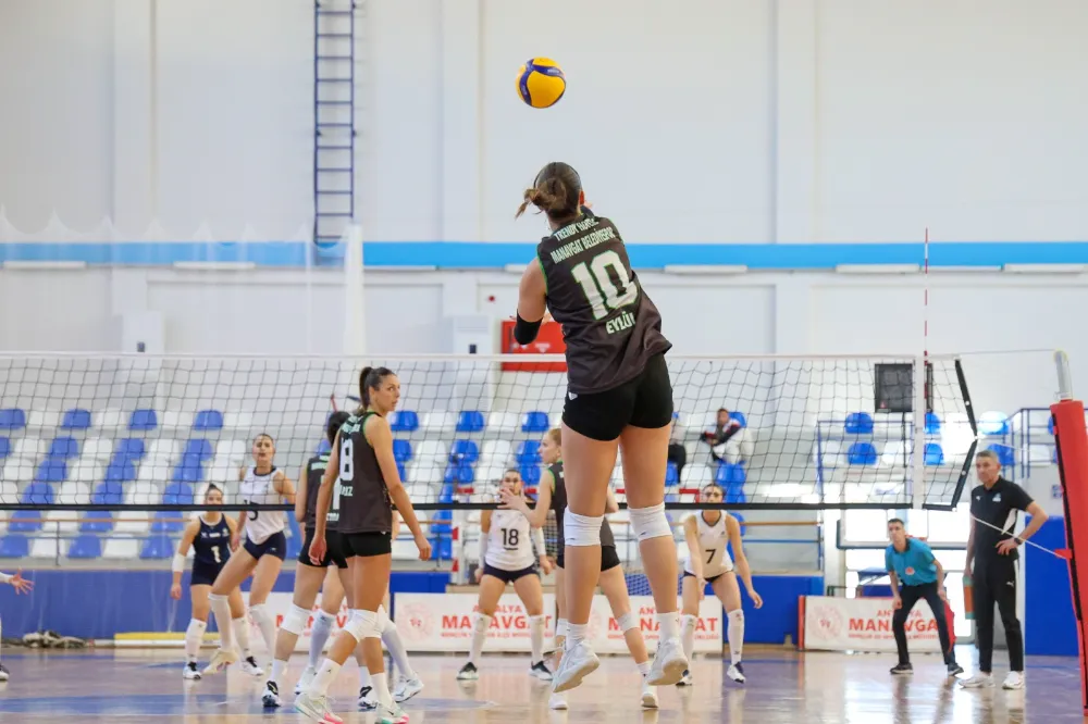 MANAVGAT’IN SULTANLARI, İLBANK ENGELİNİ SET VERMEDEN AŞTI