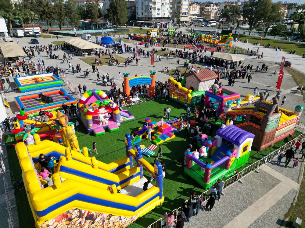 YARIYIL TATİLİ MANAVGAT’TA EĞLENCEYE DÖNÜŞTÜ