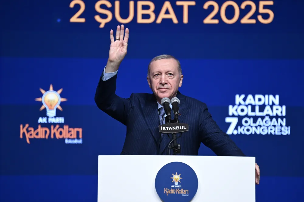 Erdoğan:  2028 Cumhurbaşkanlığı ve 2029 yerel seçimlerine çok sıkı hazırlanmalıyız.