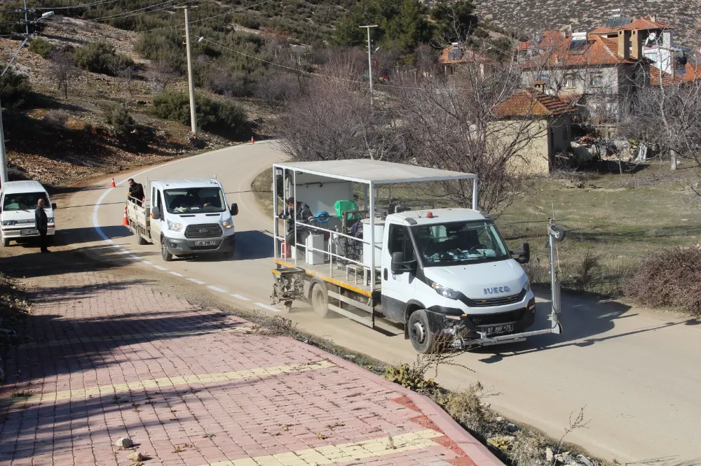 Büyükşehir’den Korkuteli’nin mahallelerinde yoğun çalışma 