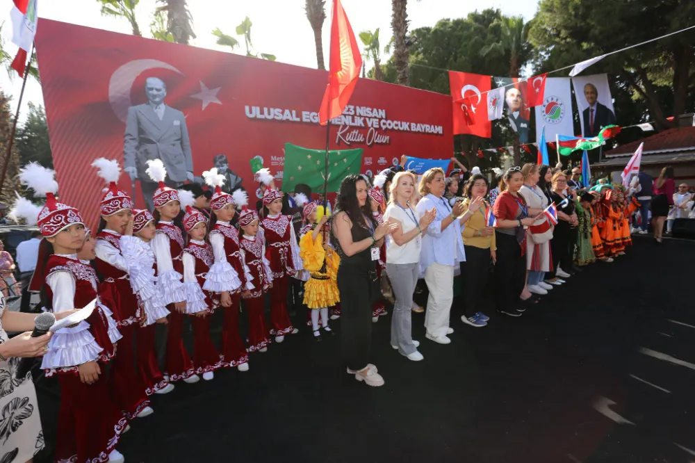  Kepez 23 Nisan’da dünya çocuklarıyla renklendi