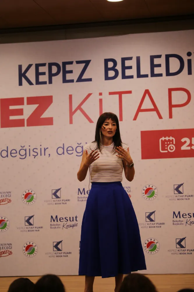 “Akademisyen Anne” Kepez Kitap Fuarı’nda