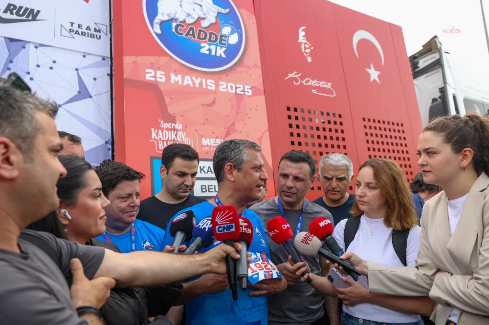 CHP Genel Başkanı Özgür Özel:  “Seneye bu maratonları Ekrem Başkanla birlikte koşacağız”