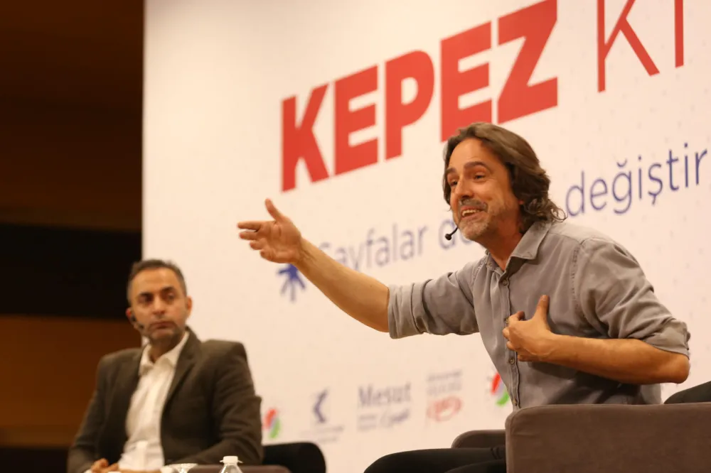 Kepez Kitap Fuarı’nda “Türkiye Nereye Gidiyor” konuşuldu