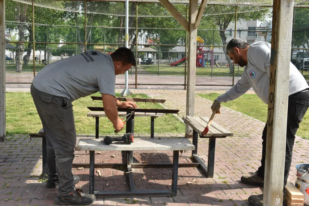 Kepez’in parkları güzelleşiyor