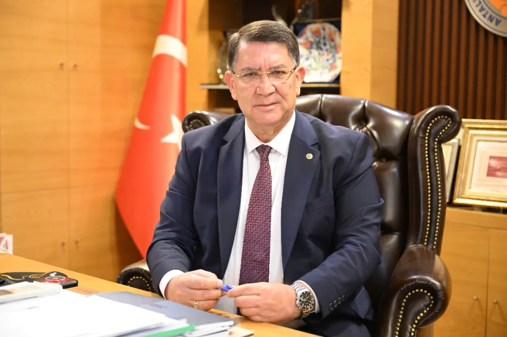 ADLIHAN DERE: “ANNELERİMİZ, HAYATIMIZIN İLK ÖĞRETMENİDİR
