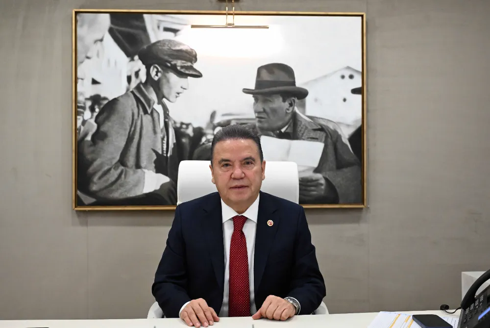  Muhittin Böcek:  “Birlik, beraberlik ve paylaşma zamanı”
