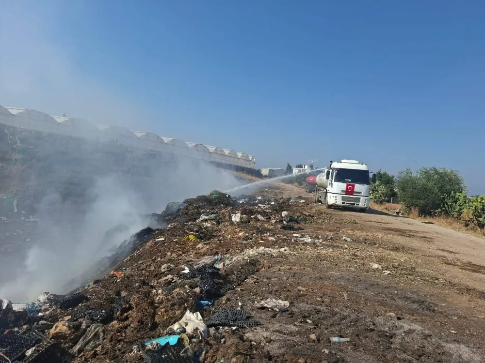 Aksu Belediyesi’nden yangına hızlı müdahale