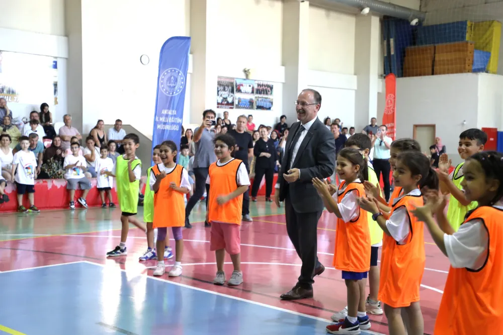 Antalya MEM Üç Adımda Zirveye Projesi başladı