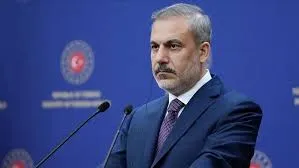  Hakan Fidan’a yönelik “diploma” iddiaları asılsız