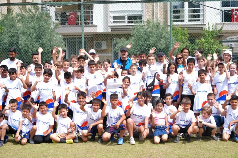 KONYAALTI’NDA KIŞ SPOR OKULLARI KAYITLARI BAŞLIYOR