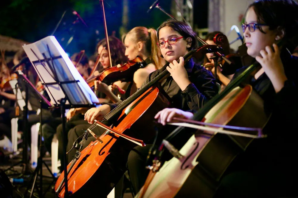 Kepez’in Uluslararası Kültür Festivali’nde Senfonik yolculuk