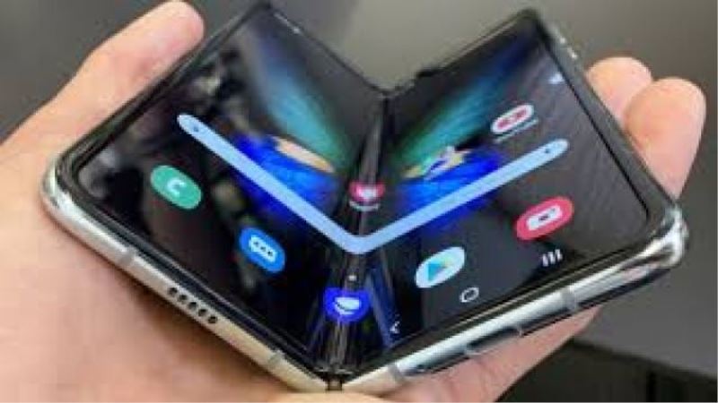 AKILLI TELEFON SATIŞLARI AZALDI