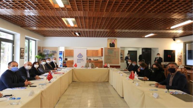 AKBB ödüllerine ‘Onat Anı Kategorisi’