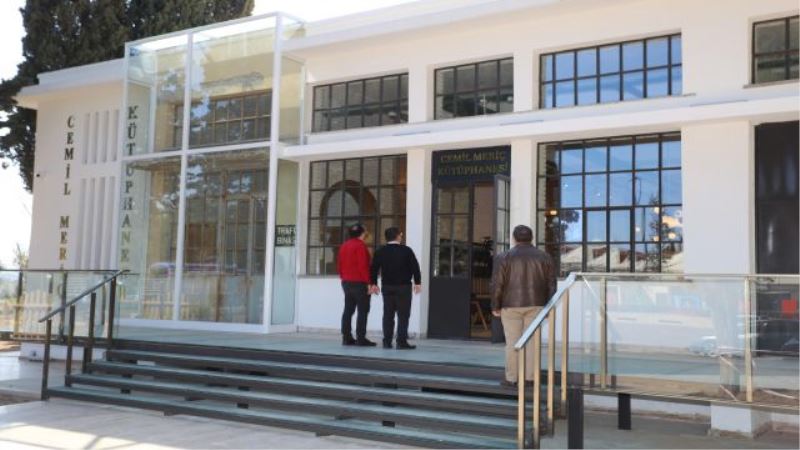 Tütüncü, Cemil Meriç Kitaplığı’nın son hazırlıklarını inceledi