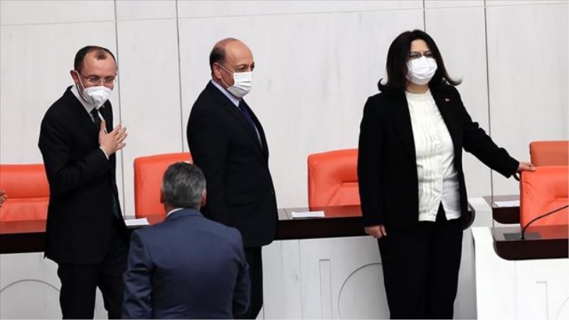 Erdoğan yeni bakanlara yeni yardımcılar atadı