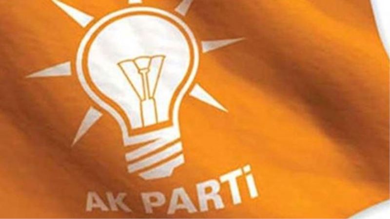 AKP’de istifalar devam ediyor