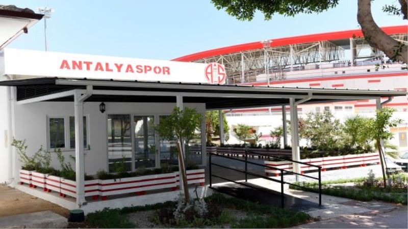 Antalyaspor taraftarları lokali tamam