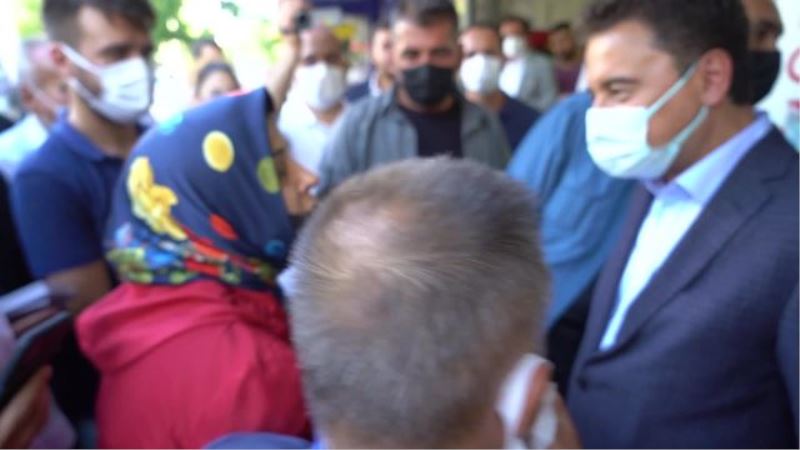 MARAŞLI ANNEDEN BABACAN’A: “YOL, KÖPRÜ, VİLLA İSTEMİYORUZ