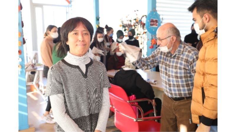 Japon Öğretim Üyesi Mavi Ev’de origami eğitimi verdi