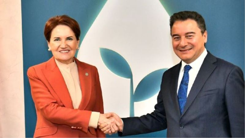 Akşener