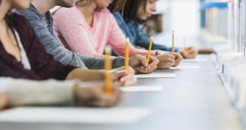 İLK VE ORTA ÖĞRETİMDE BİRİNCİ DÖNEM SINAVLARI ERTELENDİĞİ AÇIKLANDI